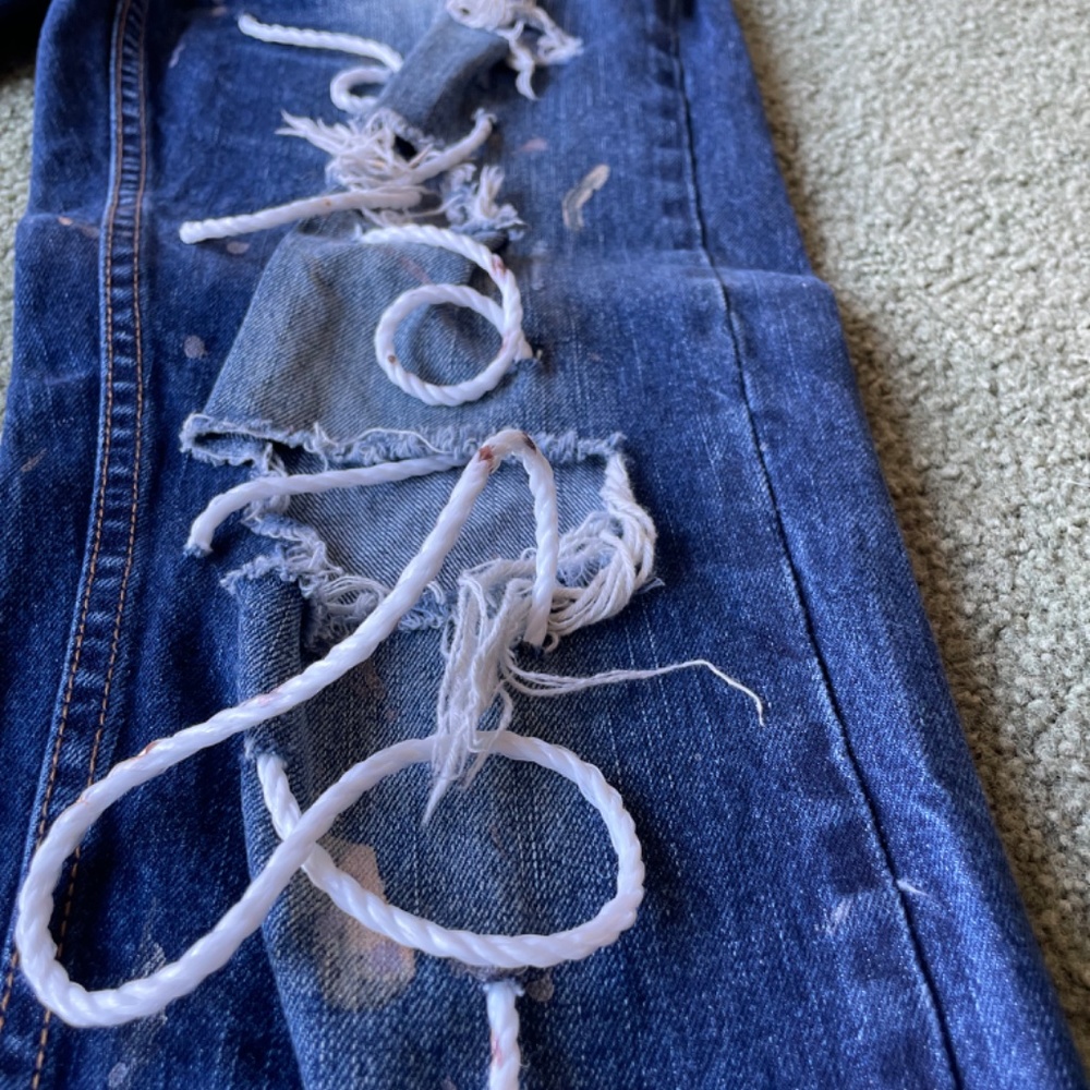 Custom Jeans - Picture 3 of 5